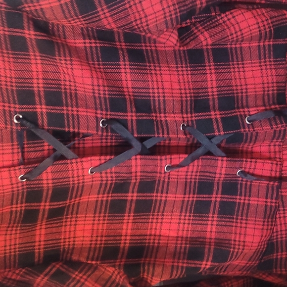 LADIES TOP/DRESS - Picture 2 of 4